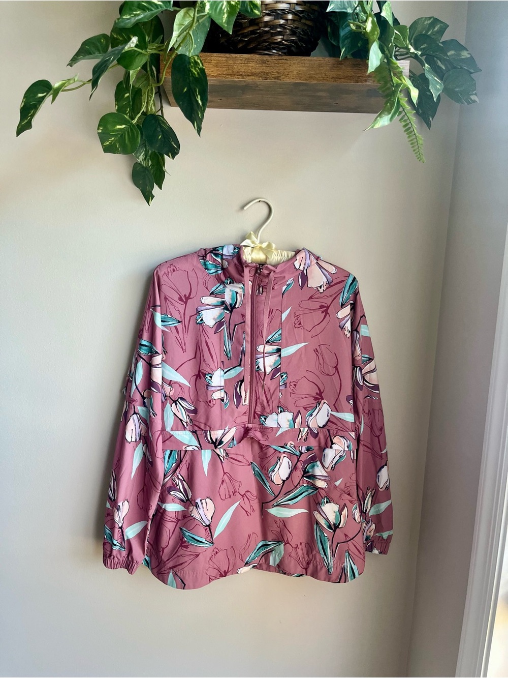 CALIA by Carrie Underwood Mauve Floral Half-Zip Jacket